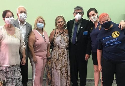 Solenidade junto ao Rotary Club de Juiz de Fora para entrega de equipamentos médicos para a ASCOMCER