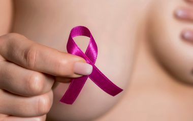 ASCOMCER oferece 300 vagas mensais para exames preventivos de câncer de mama e colo do útero